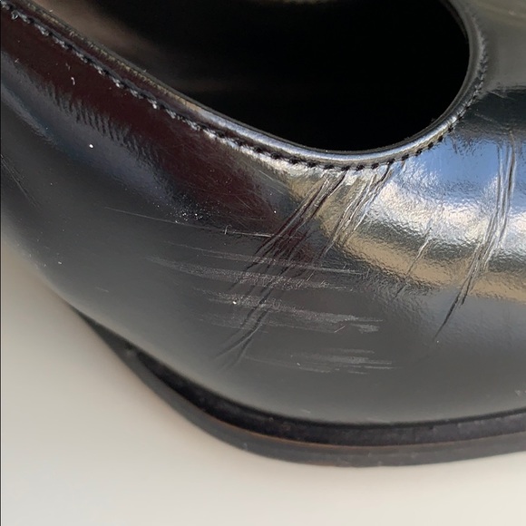 Stuart Weitzman polished leather pump - Picture 6 of 7